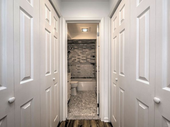 105 Harbor Drive APT 107, Stamford CT 06902