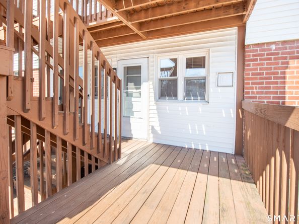 185 Cherry Hill Drive 1A, Bridgeport CT 06606