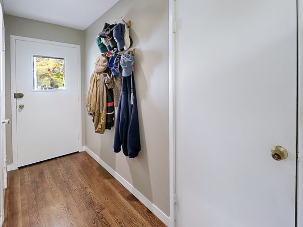 947 Galloping Hill Road, Fairfield CT 06824