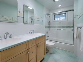 947 Galloping Hill Road, Fairfield CT 06824