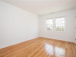 17 Oenoke Place, Stamford CT 06907