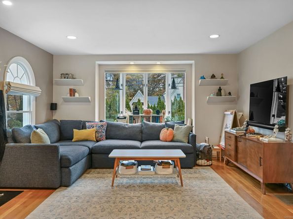 34 Bradley Place 34, Stamford CT 06905