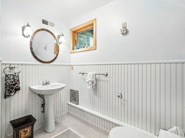 29 Carol Street, Danbury CT 06810