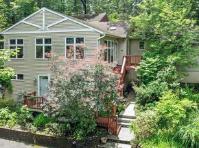 29 Carol Street, Danbury CT 06810