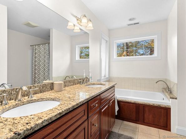 34 Easton Road, Monroe CT 06468
