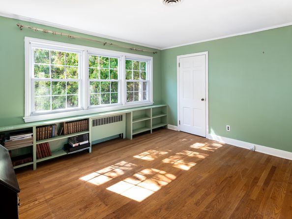 59 Holbrook Drive, Stamford CT 06906