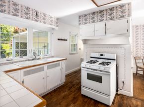 59 Holbrook Drive, Stamford CT 06906