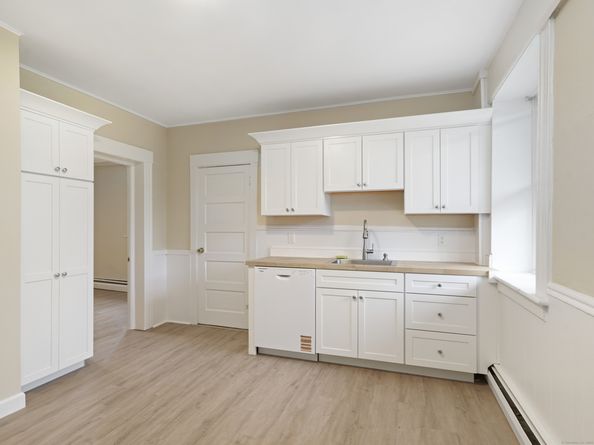 333 Lenox Road, Fairfield CT 06825