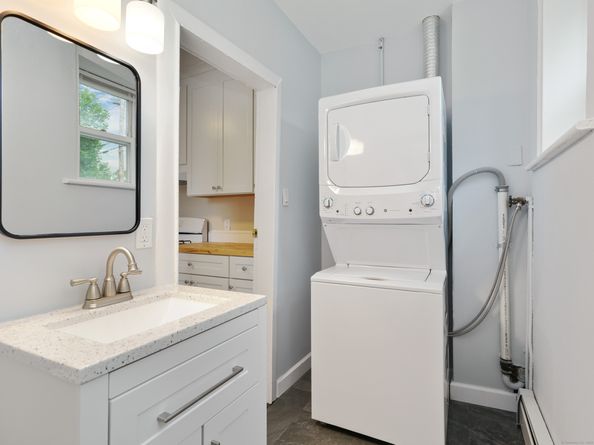333 Lenox Road, Fairfield CT 06825