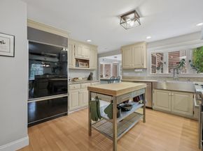 29 Old Stage Coach Road, Weston CT 06883