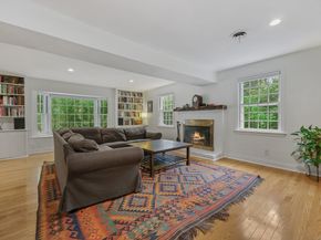 29 Old Stage Coach Road, Weston CT 06883