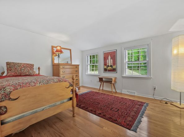 29 Old Stage Coach Road, Weston CT 06883