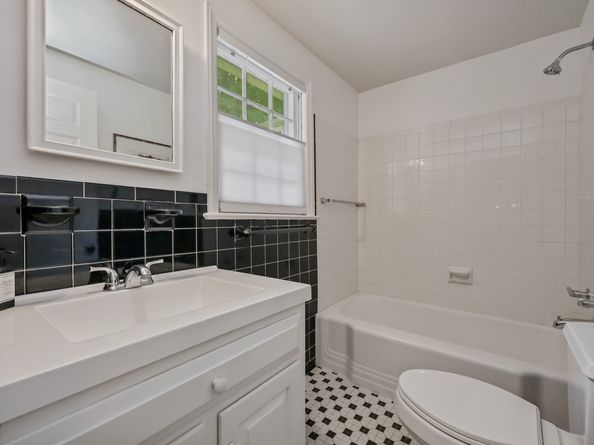 29 Old Stage Coach Road, Weston CT 06883