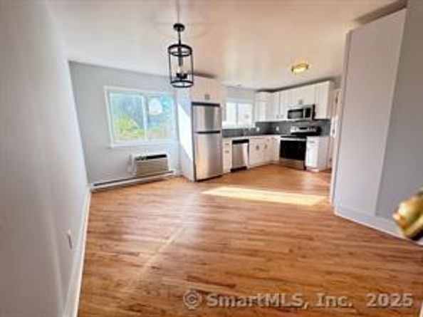 55 Avery Street, Stamford CT 06902