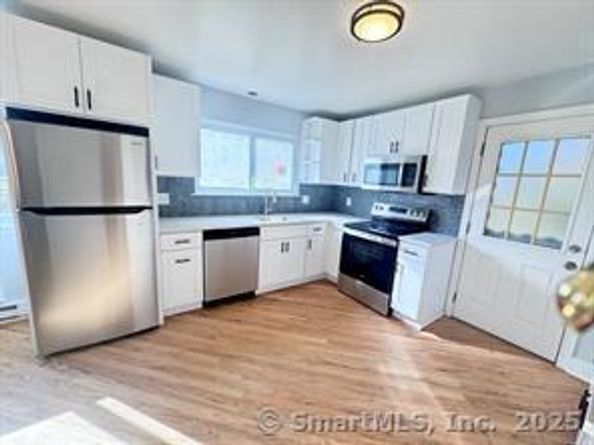 55 Avery Street, Stamford CT 06902