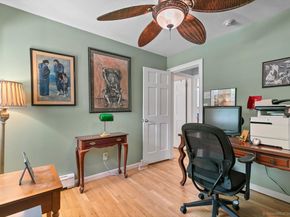 17 Woodchuck Lane, Norwalk CT 06854
