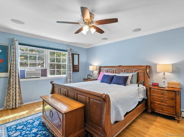 17 Woodchuck Lane, Norwalk CT 06854