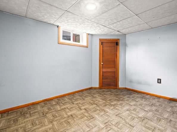 128 Auburn Street, Stratford CT 06614