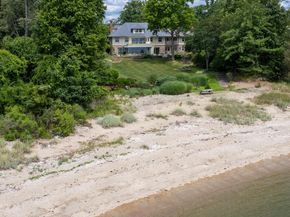 17 Contentment Island Road, Darien CT 06820