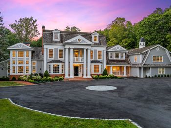 1421 Oenoke Ridge