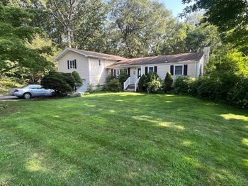 10 Greenwood Lane