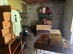 10 Greenwood Lane, Shelton CT 06484