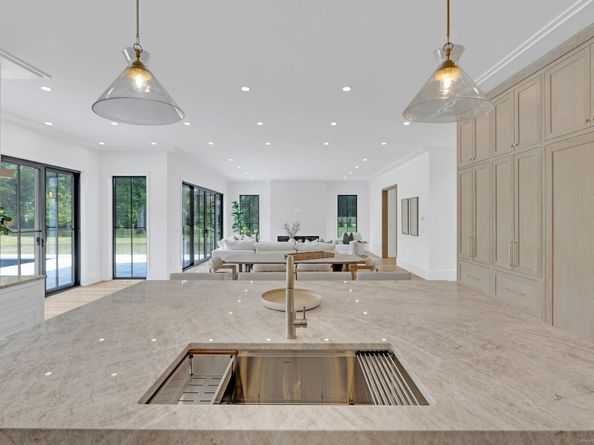 250 Carter Street, New Canaan CT 06840