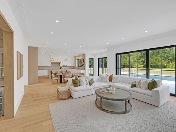 250 Carter Street, New Canaan CT 06840