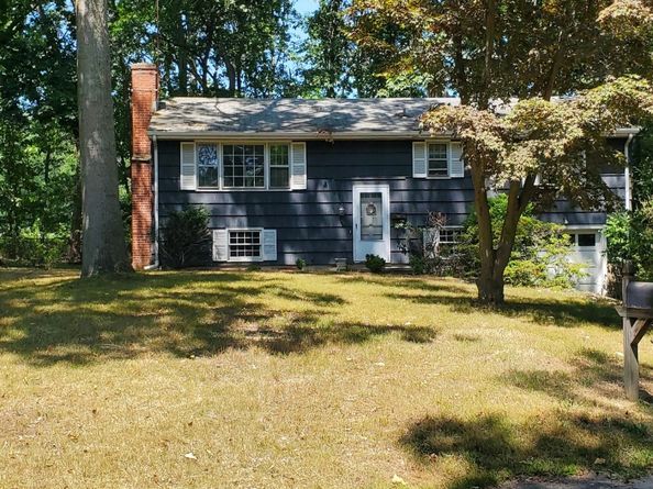 26 Hiawatha Lane Extension, Westport CT 06880