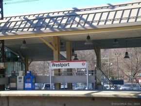 26 Hiawatha Lane Extension, Westport CT 06880
