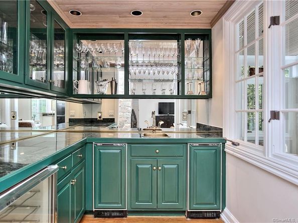 30 Soundview Farm Road, Weston CT 06883