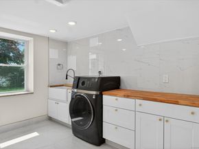 3481 Park Avenue, Fairfield CT 06825