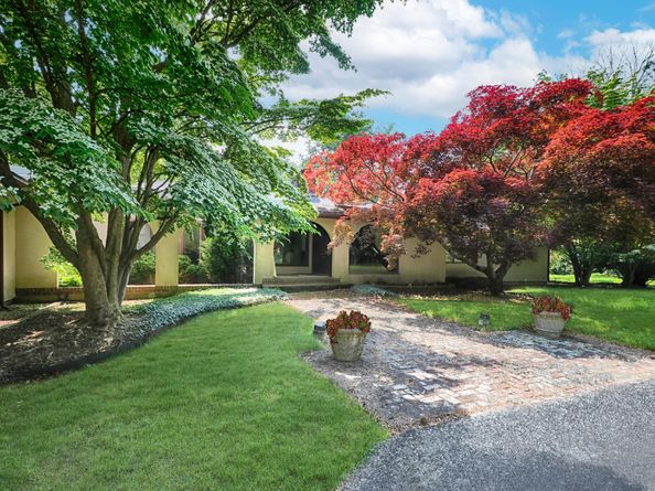 3853 Congress Street, Fairfield CT 06824
