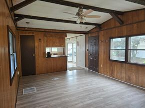 20 Woodland Park, Shelton CT 06484