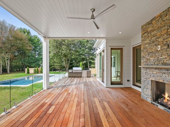 7 Roshab Lane, Westport CT 06880