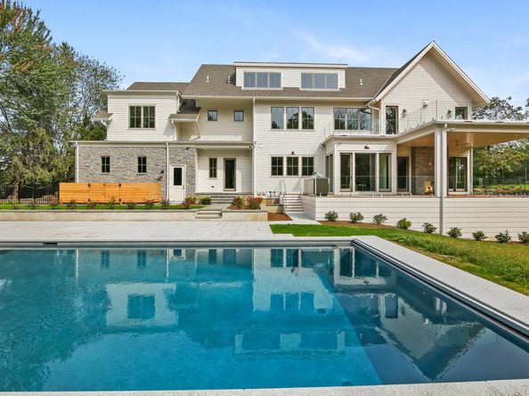 7 Roshab Lane, Westport CT 06880