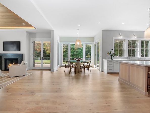 7 Roshab Lane, Westport CT 06880