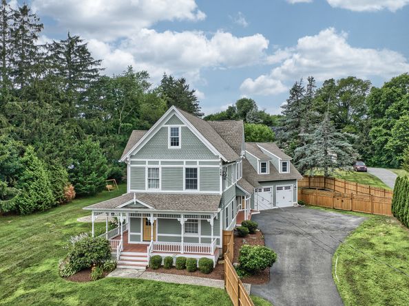 57 Church Street, Shelton CT 06484