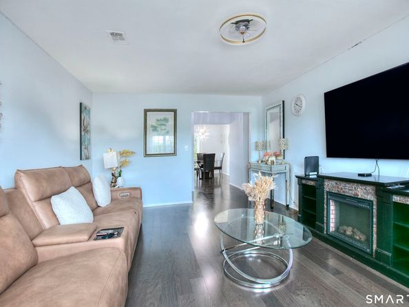 50 Greenhouse Road 57D, Bridgeport CT 06606