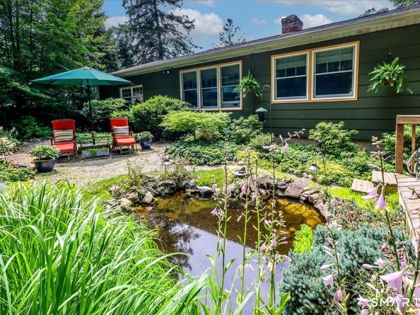 16 Pinewood Shores, Sherman CT 06784