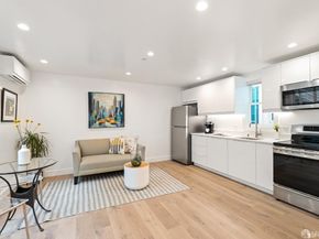 4431 20th Street A, San Francisco CA 94114