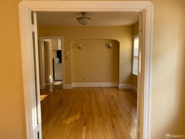 797 Alcatraz Avenue, Oakland CA 94609
