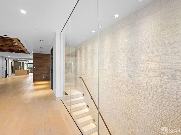 1655 Beach Street, San Francisco CA 94123