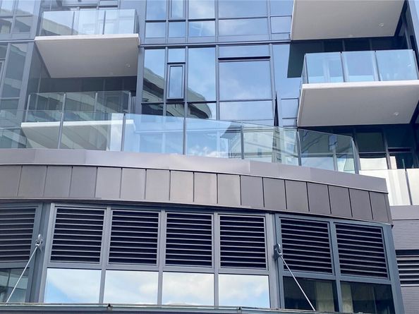 889 Avenue Square NE 209, Bellevue WA 98004