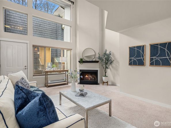 7309 Sand Point Way NE B727, Seattle WA 98115
