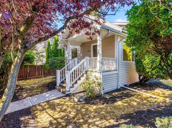 256 NE 50th Street, Seattle WA 98105