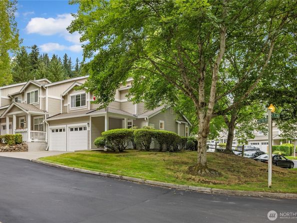17824 NE 96th Way 3, Redmond WA 98052