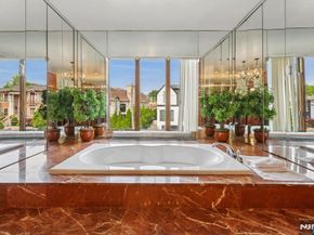 1060 Briar Way, Fort Lee NJ 07024