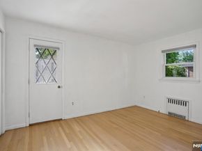 1018 Inwood Terrace, Fort Lee NJ 07024