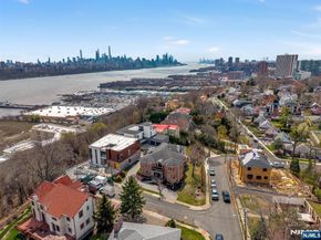 10 Fox Terrace, Cliffside Park NJ 07010